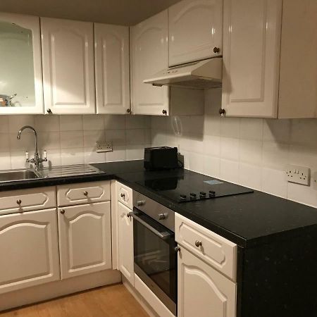 North London Studio Apartment Exterior photo