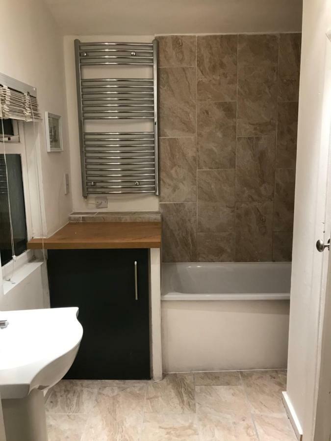 North London Studio Apartment Exterior photo